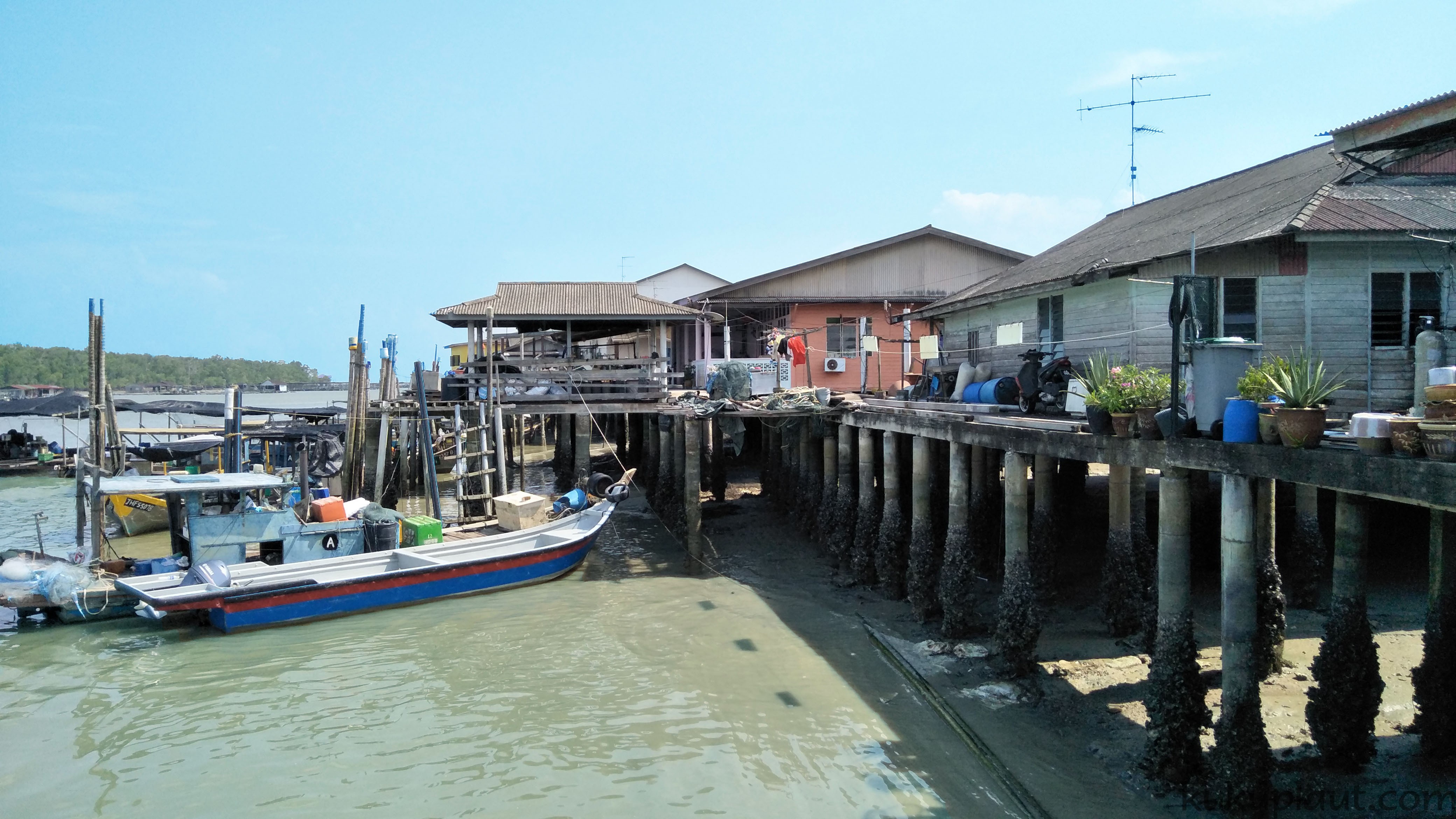 Kukup Fishing Village